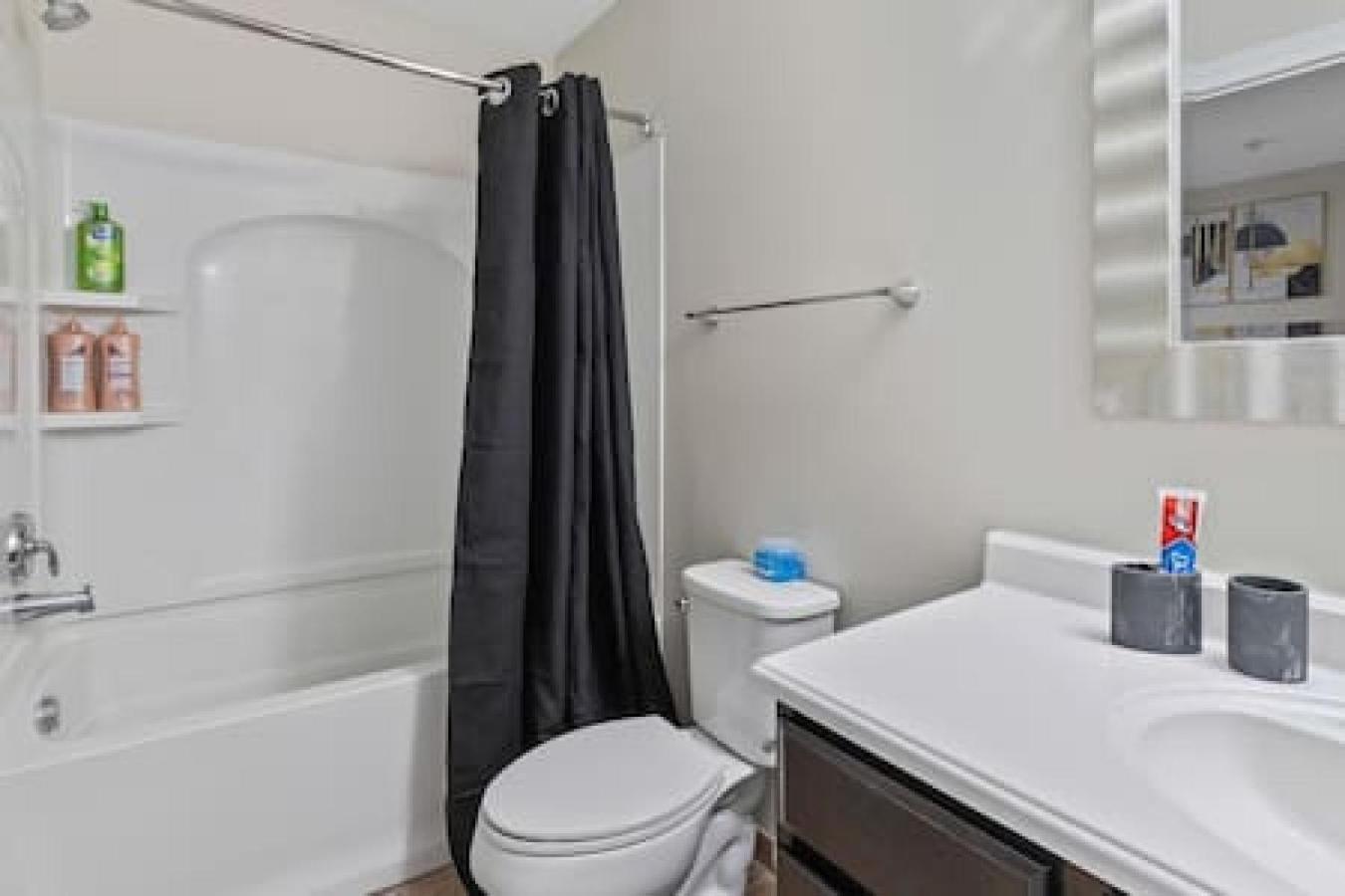 Апартаменты Affordable 1-Br By Dmc Детройт Экстерьер фото